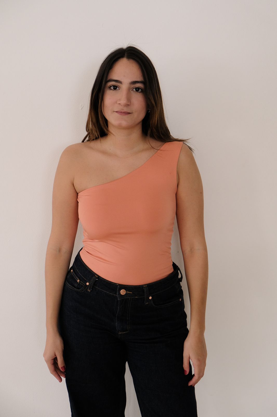 ONE SHOULDER TOP